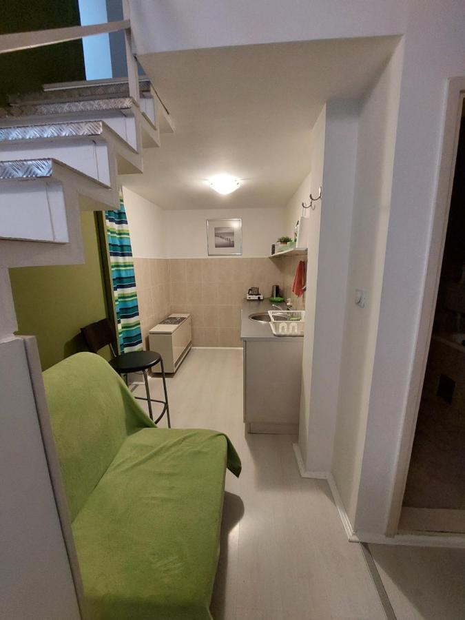 Sweet Apartments Or Rooms Ni Extérieur photo