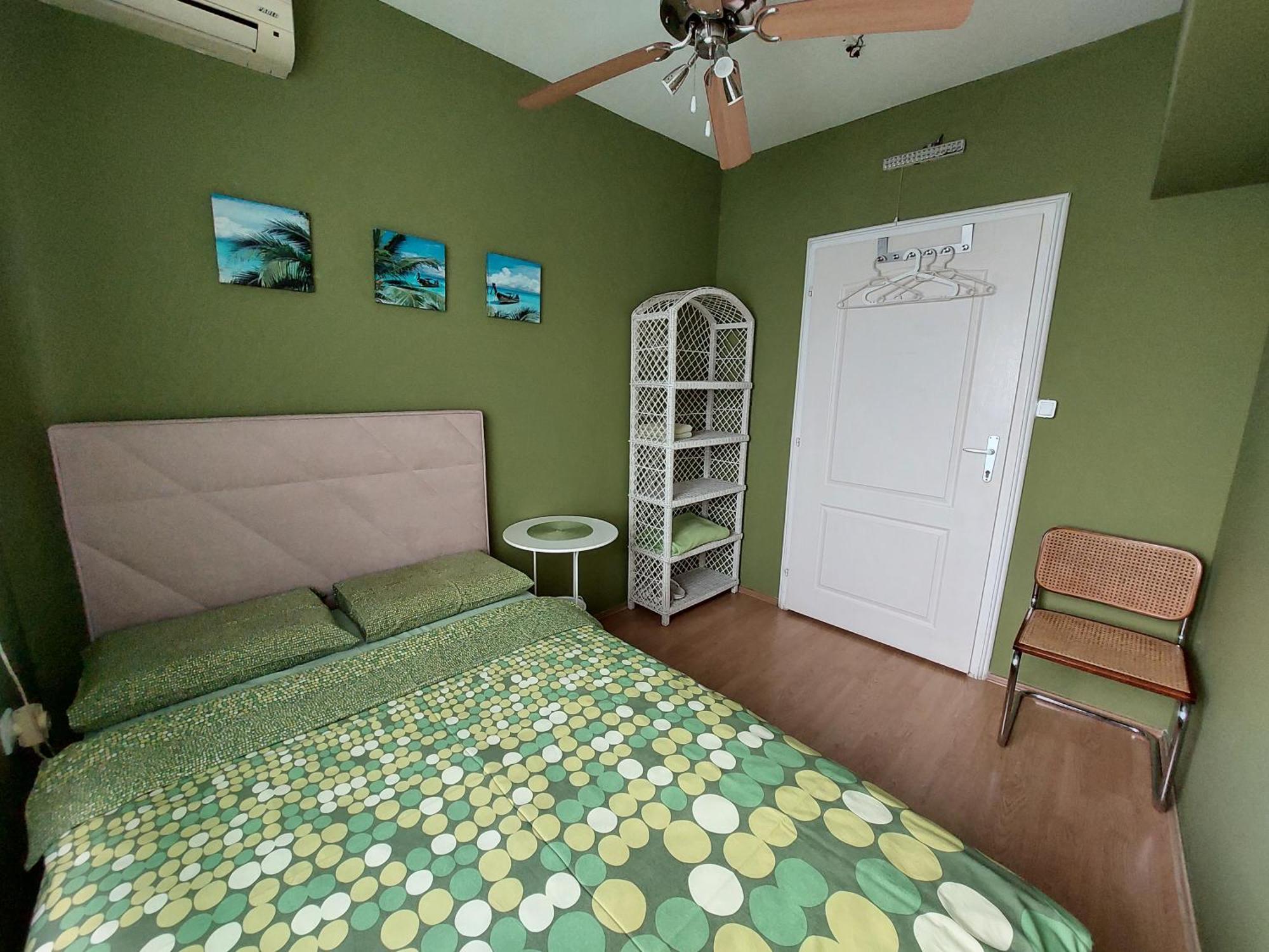 Sweet Apartments Or Rooms Ni Chambre photo