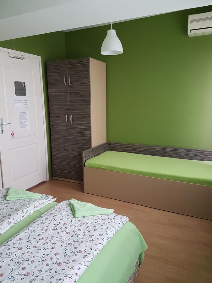 Sweet Apartments Or Rooms Ni Extérieur photo